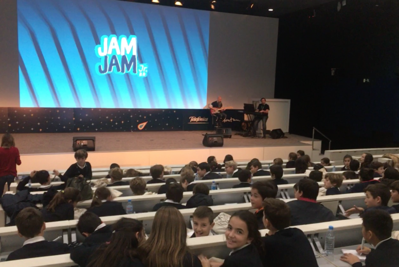 6º de Primaria expone sus videojuegos creados este curso en el Game Jam Junior