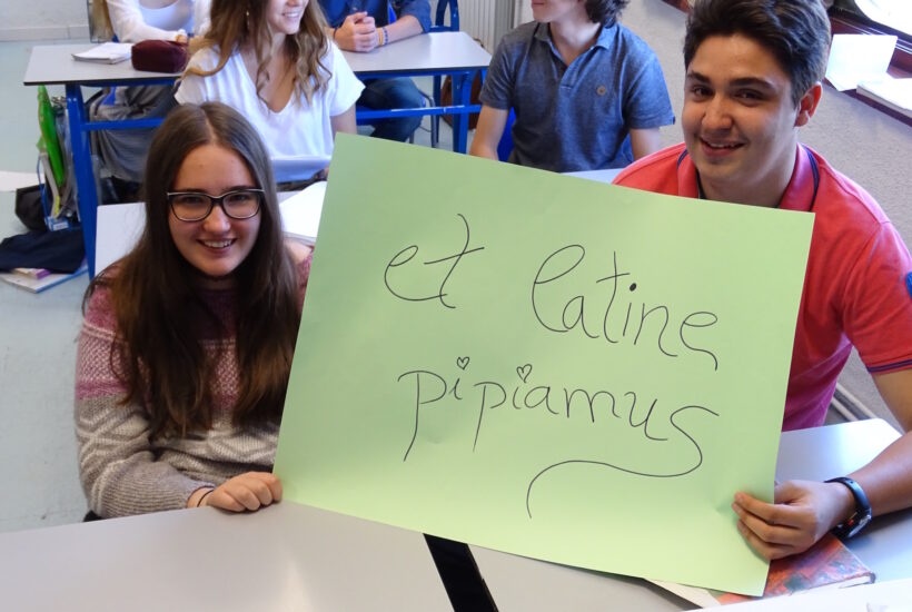 Nuestros alumnos tuitean ¡en latín!