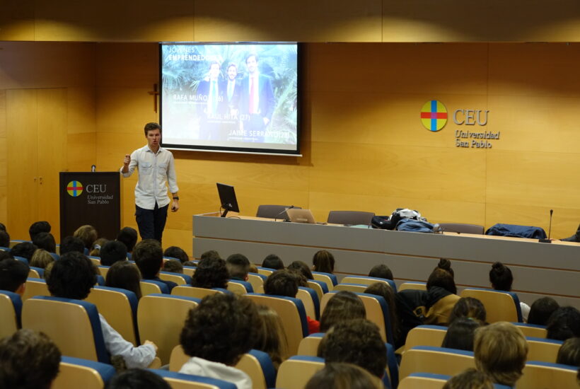 Emprendimiento social colegio ceu monteprincipe