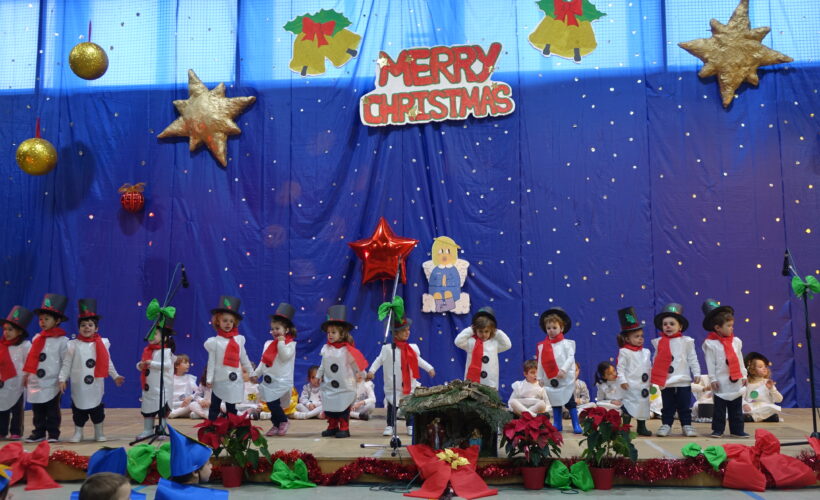 Los alumnos de Infantil y Primaria nos emocionan en el Festival de Navidad