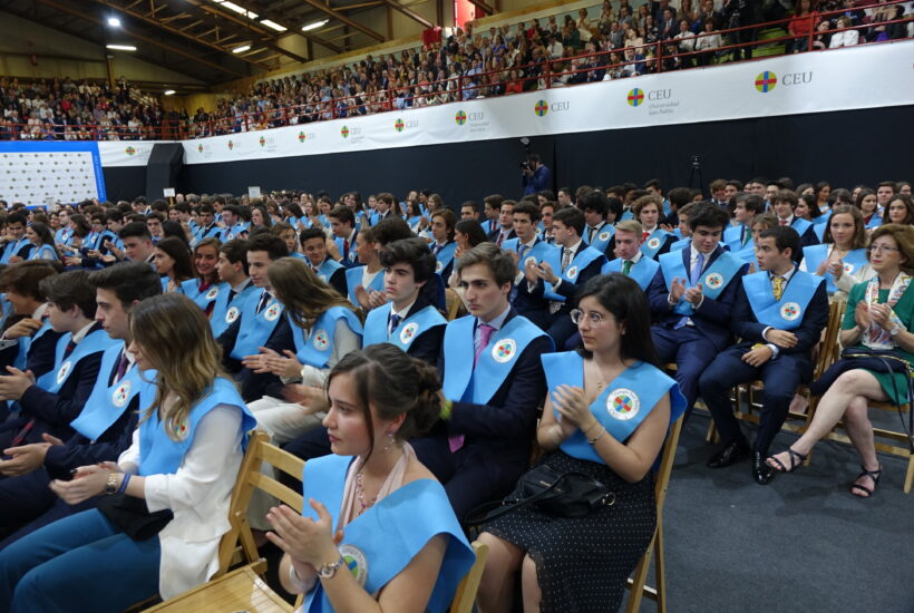 graduacion bachillerato ceu monteprincipe