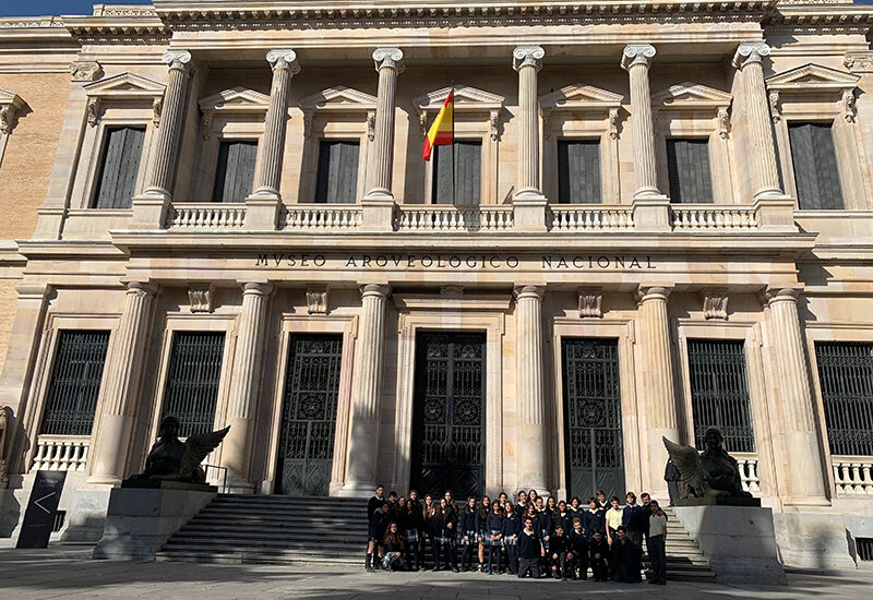 ESO ceu monteprincipe visita el Museo Arqueológico Nacional