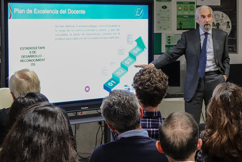 Excelente, el Plan de Excelencia del Docente de los Colegios CEU