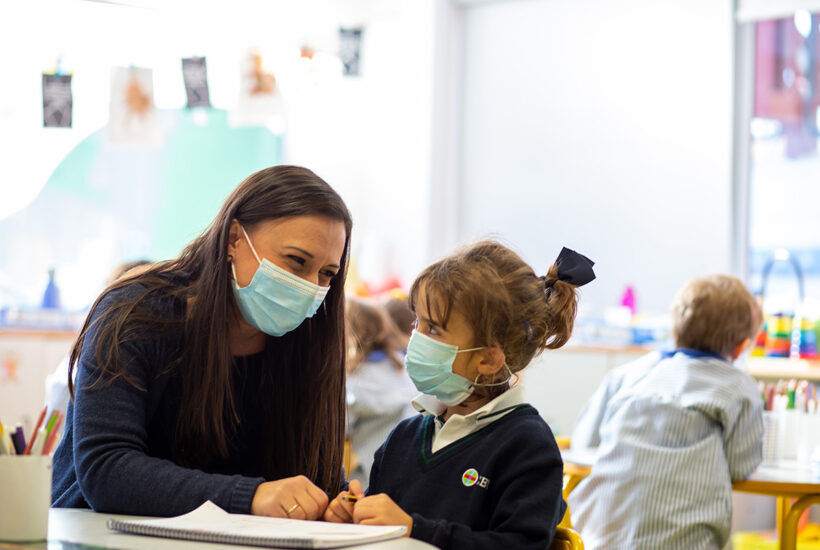 “Los niños no aprenden lo que les enseñas, te aprenden a ti”- Mar Romera, especialista en inteligencia emocional