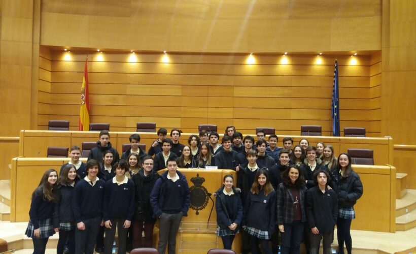 Conociendo el sistema parlamentario español: 4º ESO visita el Senado