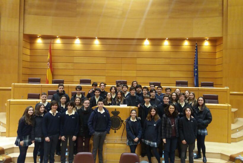 Ssistema parlamentario español colegio ceu monteprincioe