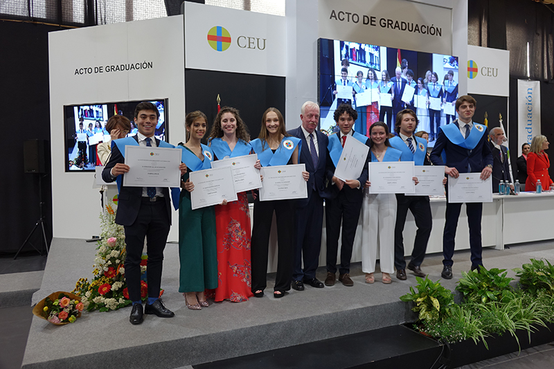 graduaciones bachillerato colegio ceu monteprincipe