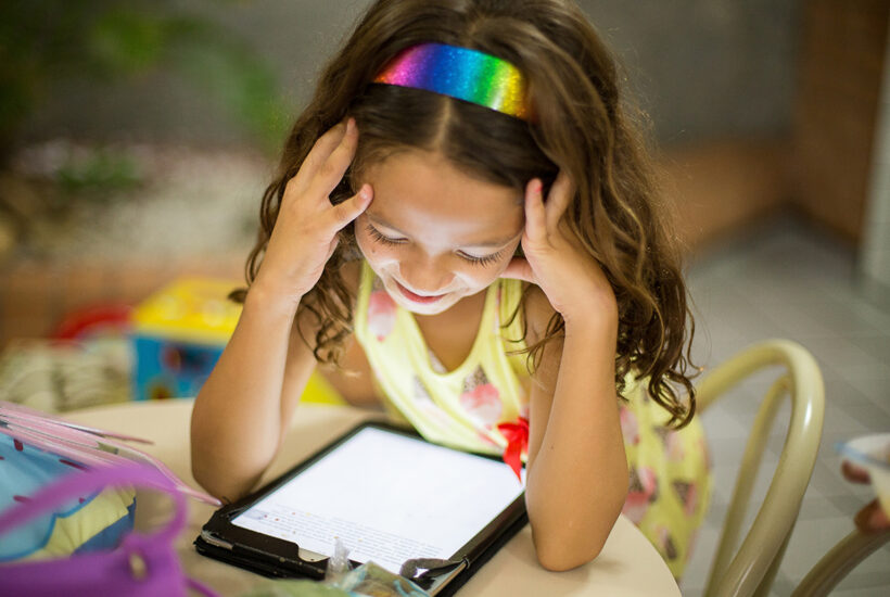 Niños y tecnología buen uso de las pantallas ceu monteprincipe