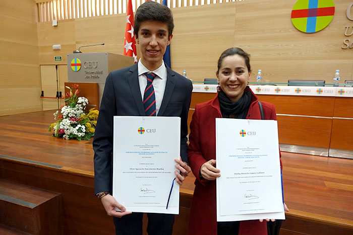 Ignacio Sacristán, Premio al Mejor Alumno y Beatriz Gasco, al Mejor Profesor